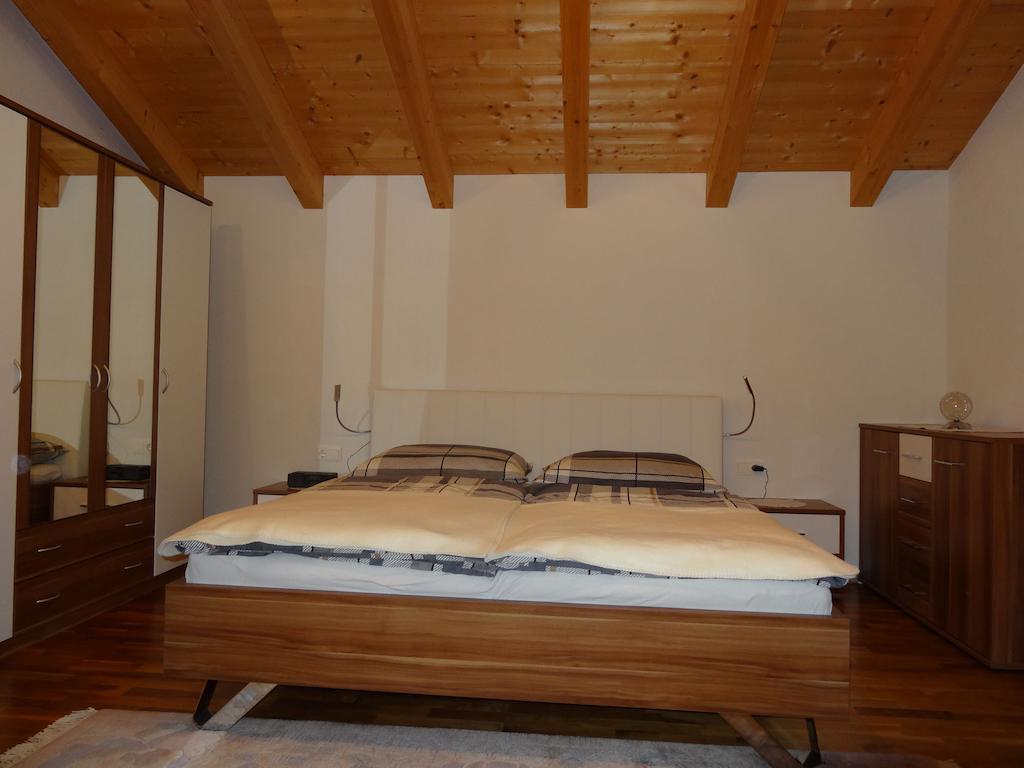 Ferienwohnung Irmgard Steinberg am Rofan Zimmer foto